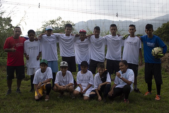 Nuevas metas y buenos deportistas, es lo que trae la Escuela de Futbol Fundación Oro Molido en el nuevo año 2022.